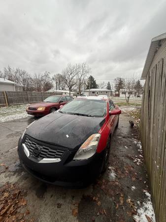 2008 Nissan Altima 2.5 S coupe 2D 1