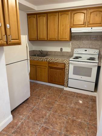 $1,750 / 2br - 400ft2 - Cozy 2 Bedrooms 1 bath Inlaw In Law Utilities Included South San Jose (san jose south)63870648133505122