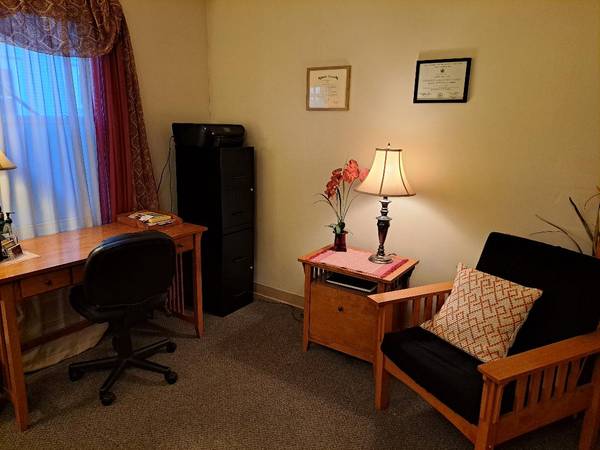 $350 Furnished Office Available Now $350/Mon (Syracuse, NY)63982983473026124
