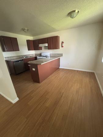 $1,495 / 2br - ESPEACIALES 2 RECAMARAS 1 BANO PRIMER MES GRATIS63736241553793123