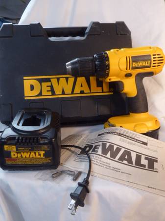DeWalt DC970 Battery Powered 1/2" Drill/Driver Kit 1