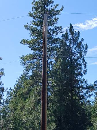 $60,000 5.62 Acre Mountain Getaway w/RVs & Power (Tonasket)63896734022530123