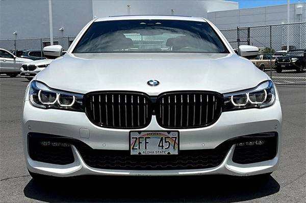 2017 BMW 7-Series 740i - $31,795 (_BMW_ _7-Series_ _Sedan_)63611914198785122