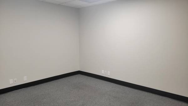 $650 / 200ft2 - FULL SERVICE PRIVATE OFFICE WITH FREE INTERNET & SHARED CONF ROOMM (fremont / union city / newark)64151618698882121