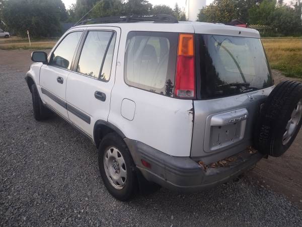 2001 HONDA CR-V LX 4X4, 215 mil, automático, funciona bien, $1500 o mejor oferta - $1,500 (Sur de Seattle, Boulevard Park)63442022323969123