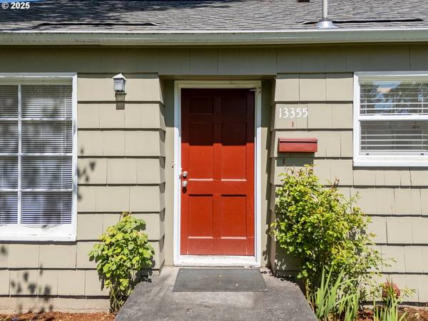 $1,780 / 2br - 812ft2 - Casa estilo cabaña (Beaverton, OR)63842023391105120