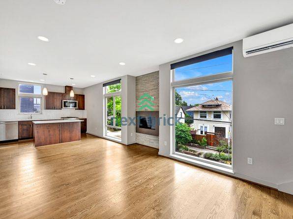 $1,050 / 2br - Beautiful 2 bedroom available for rent!! (Seattle, WA)63659516868739123