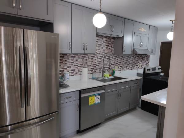$950 / 2br - Habitación en alquiler (Baintree)63655366651267124
