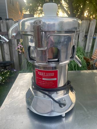 Ruby 2000 Juicer 1
