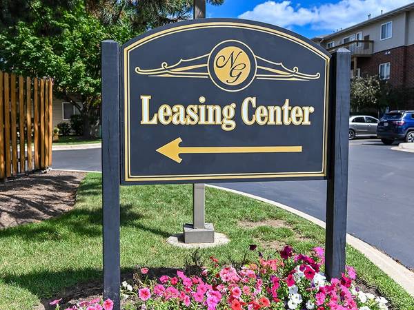 $1,675 / 2 habitaciones - 978 pies² - Ciudad fuera. Tranquilidad dentro. (Waukegan, IL 60087)63846717066115124