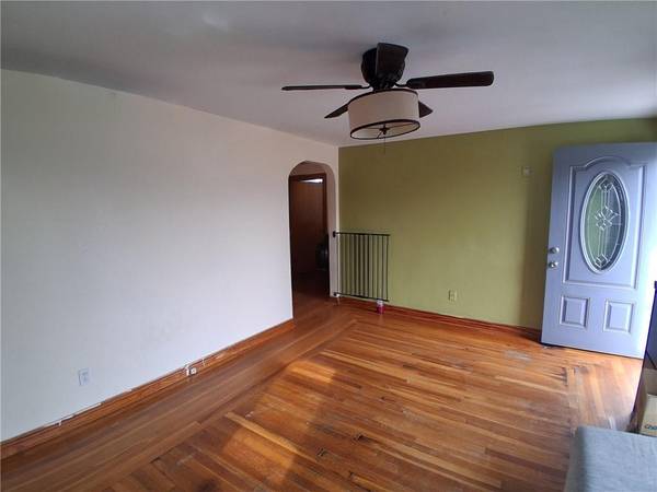 $399,900 / 3br - 2100ft2 - Great Home in Cumberland for Sale (46 Bowen Street)64002993228546122