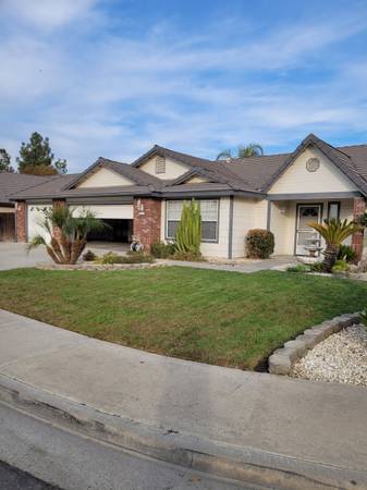 $2,375 / 3br - 1679ft2 - Attn: Military Members: Nice 3 / 2  Pine Castle N. Hanford, Swim Pool. (Hanford)63777362506497120