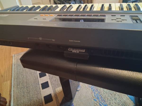 Ensoniq EPS keyboard 1