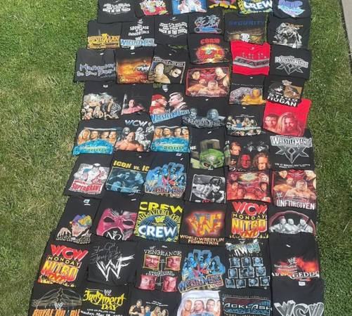 I BUY OLD CLOTHES 90s AND OLDER!!! 1