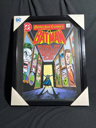 Framed Batman Detective Comics Artwork 🦇 1