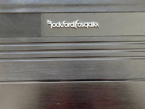 Rockford Fosgate 1