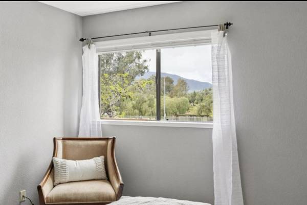 $1,500 / 2br - Primary Bed/Bath in 2/2 Condo (san jose south)64023720385281121