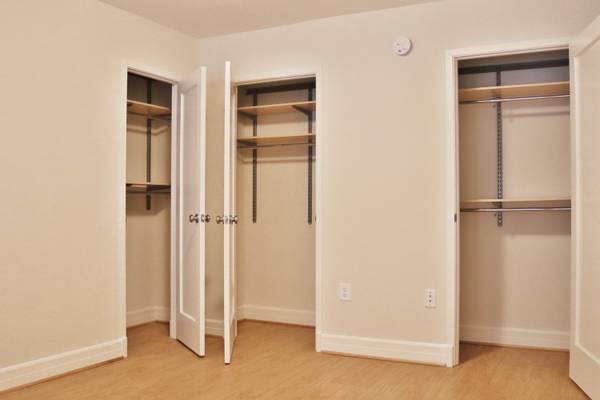 $2,850 / 1br - 600ft2 - 1 BR with in Unit W/D and All Utilities Included! (Dupont Circle)63896157236739124