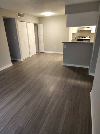 $1,208 / 1br - 650ft2 - Make yourself at home in our quiet 650 sq ft 1 bed / 1 bath! (Tampa)63991228975875123