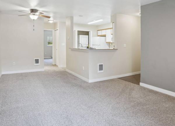 $1,550 / 1br - 3 MONTHS UTILS INCLUDED - Spacious 1 Bedroom + Fans, LED Lighting (Beaverton)64039222508929124