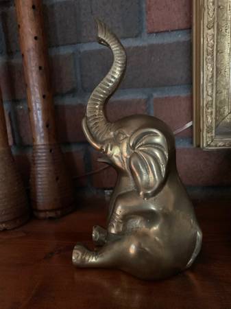 brass elephant 1