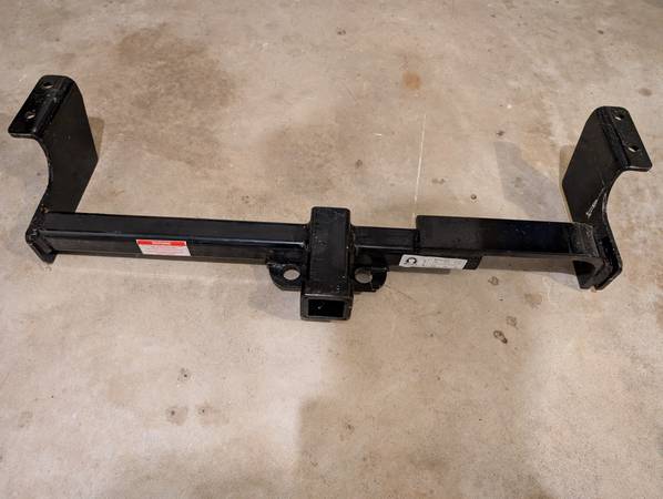 Enganche de remolque para Prius 2004 - 2009 / receptor de 2" / excelente estado - $45 (Reston)634701120842271228