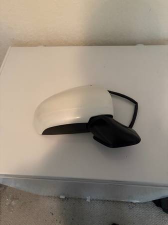 Prius white right side RV mirror 1