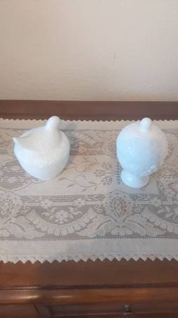 2 Avon Milk Glass Candy Dishes 1