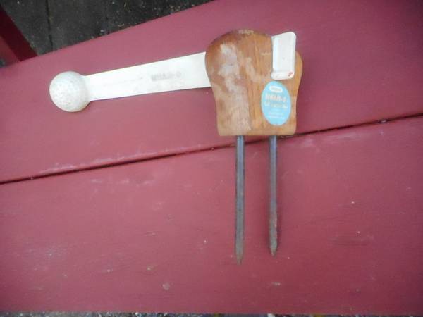 WHAM-O Gulf Practice Swing Ball 1