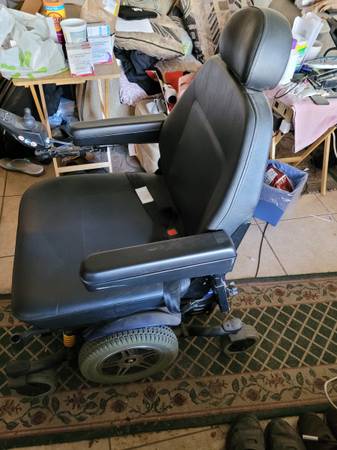 Power chair 1