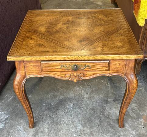 John Widdicomb Mid Century Modern Side Accent Table 26 1/2” square 1