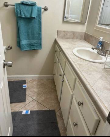 Private Entrance Master Bedroom 1