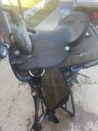 A-Beta Synthetic Western Saddle 1