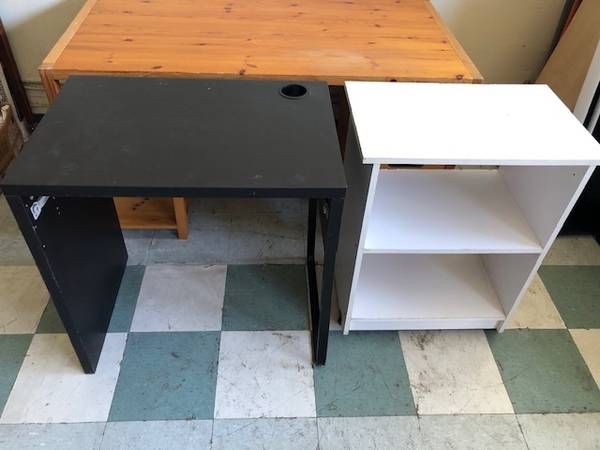 Computer Desk Table Shelf on Wheels 1