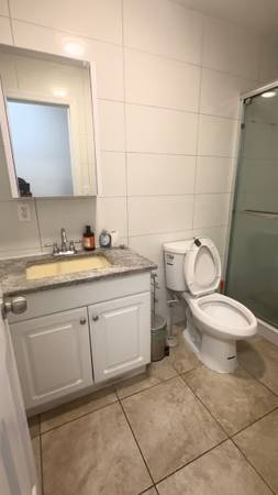 $1,800 / 2br - 500ft2 - Wow! 2 br apt w/ALL UTILITIES incl. in Morris Park! (Bronx)63854193813889121