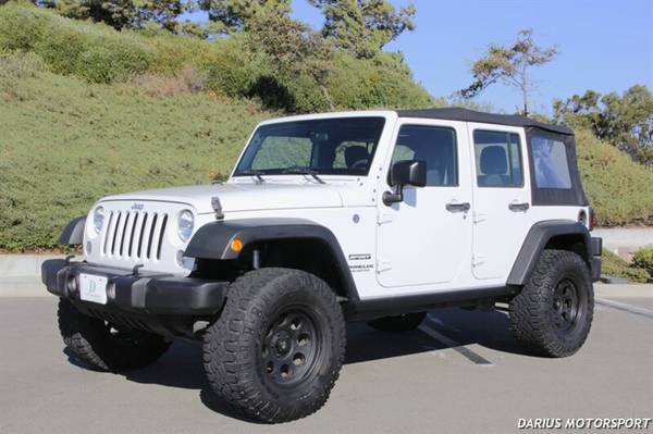 2016 Jeep Wrangler Unlimited Sport 4X4 **** TRANSMISIÓN MANUAL DE 6 VELOCIDADES **** TODOS LOS D - $27,888 (DANVILLE)63473103554051121