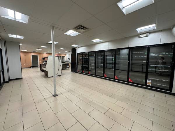 $6,700 / 2307ft2 - Prime Retail Opportunity at 5785 Ward Rd for Lease/Sale (Arvada)63844742323587122