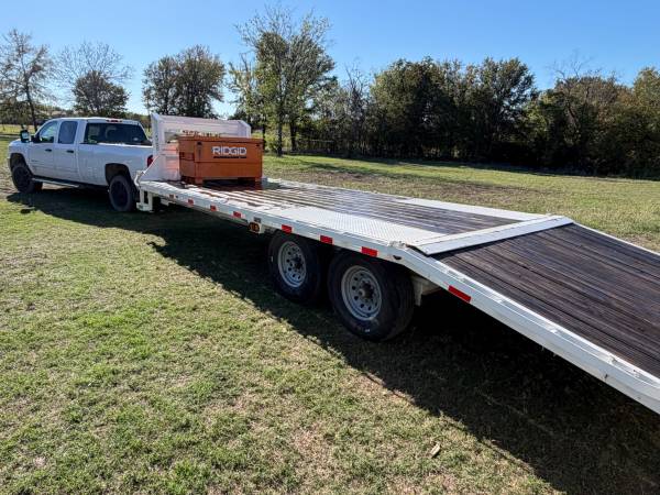 Gooseneck Trailer 23’ 1