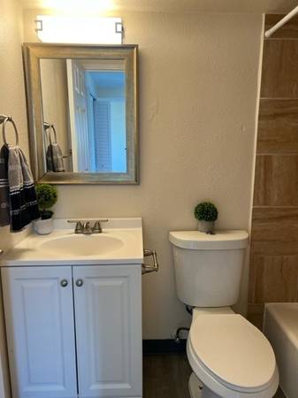 $3,295 / 2br - 786ft2 - NEWLY RENOVATED APARTMENT WITH VIEWS! AC INCLUDED! TOUR TODAY! (Waikiki)63686673239809121