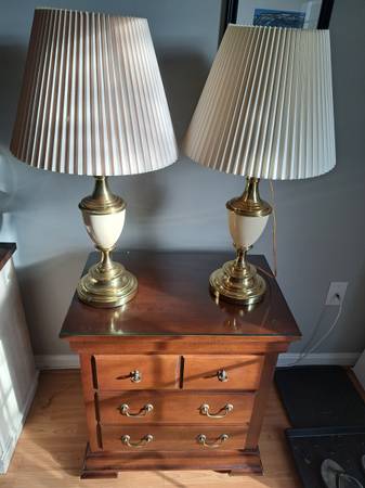 Bedside table and lamps 1