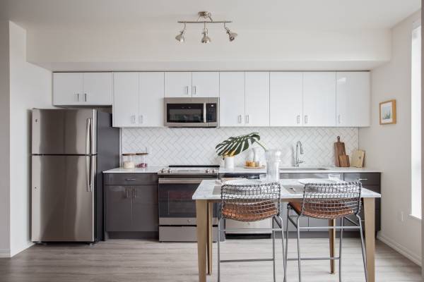 $1,355 / 447ft2 - Our Studios Are Perfect and we have great deals 8 weeks free! (Portland)63672582754817123