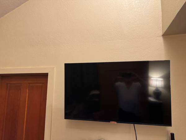 $650 / 1br - 144ft2 - Room in home and part time Job to pay for it (sebastopol)63834317330689121