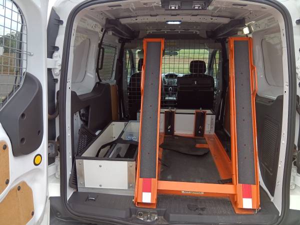 2015 Ford Transit Connect - Photo 14