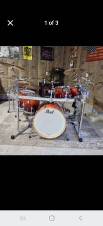 Pearl master maple drumset 1