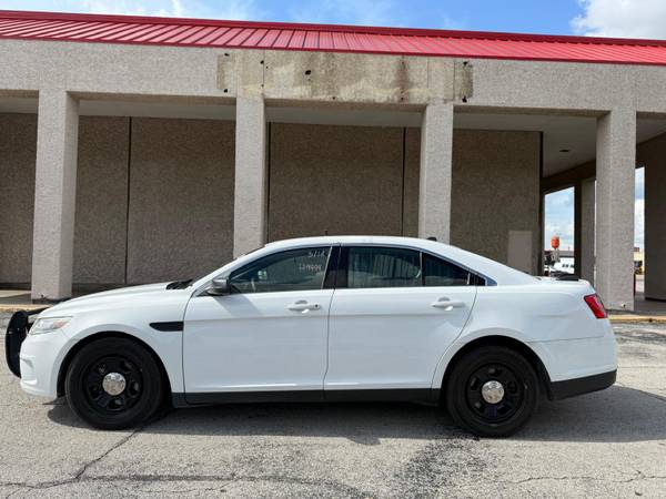 2016 Ford Taurus Police Car “3 To Choose From“ - $3,800 (Houston)63617010513537123