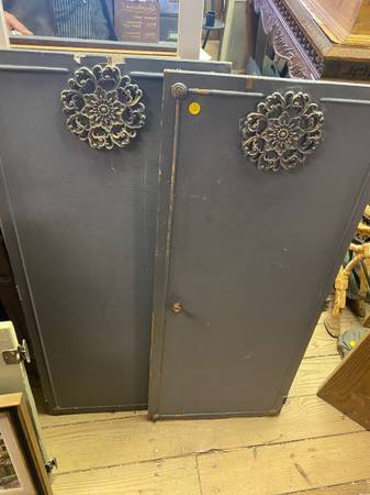 * Vintage Pair of Armoire / Wardrobe Doors - * 1