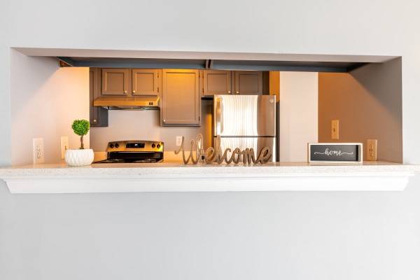 $1,900 / 2br - 956ft2 - 2BD 2BA, On-Site Management, On-Site Maintenance (13940 Longwood Manor Ct, Woodbridge, VA)63896155411459124