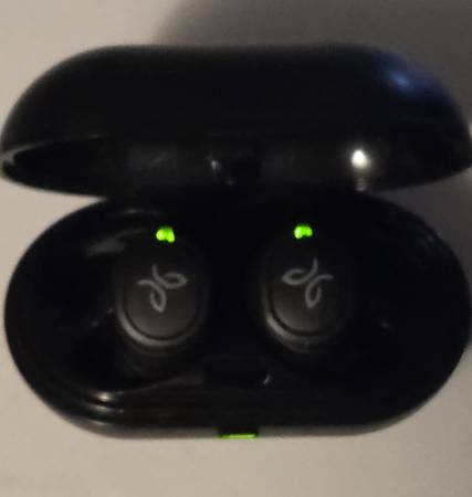 Jaybird Run Bluetooth Wireless Headphones 1