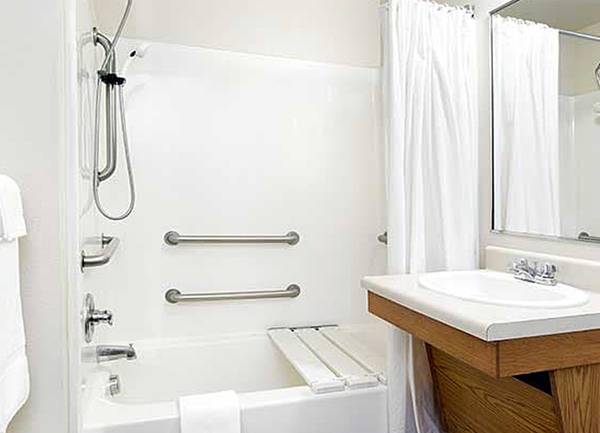$330 / 1br - Furnished 1Bed - Week Rate with No Deposit plus CableTV and WiFi (Chattanooga)63993077751298121