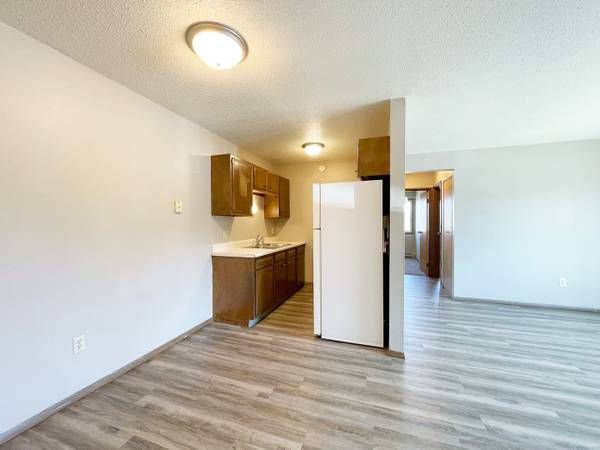 $835 / 2hab - 800ft2 - Ubicado en Minot, excelente ubicación, 2 hab (505 Park Street, Minot, ND)63663395761921124